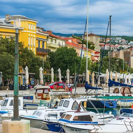 In 42056 Διαμέρισμα