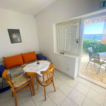 Apartament In 42056 Dramalj