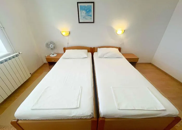 In 42056 Lejlighed *